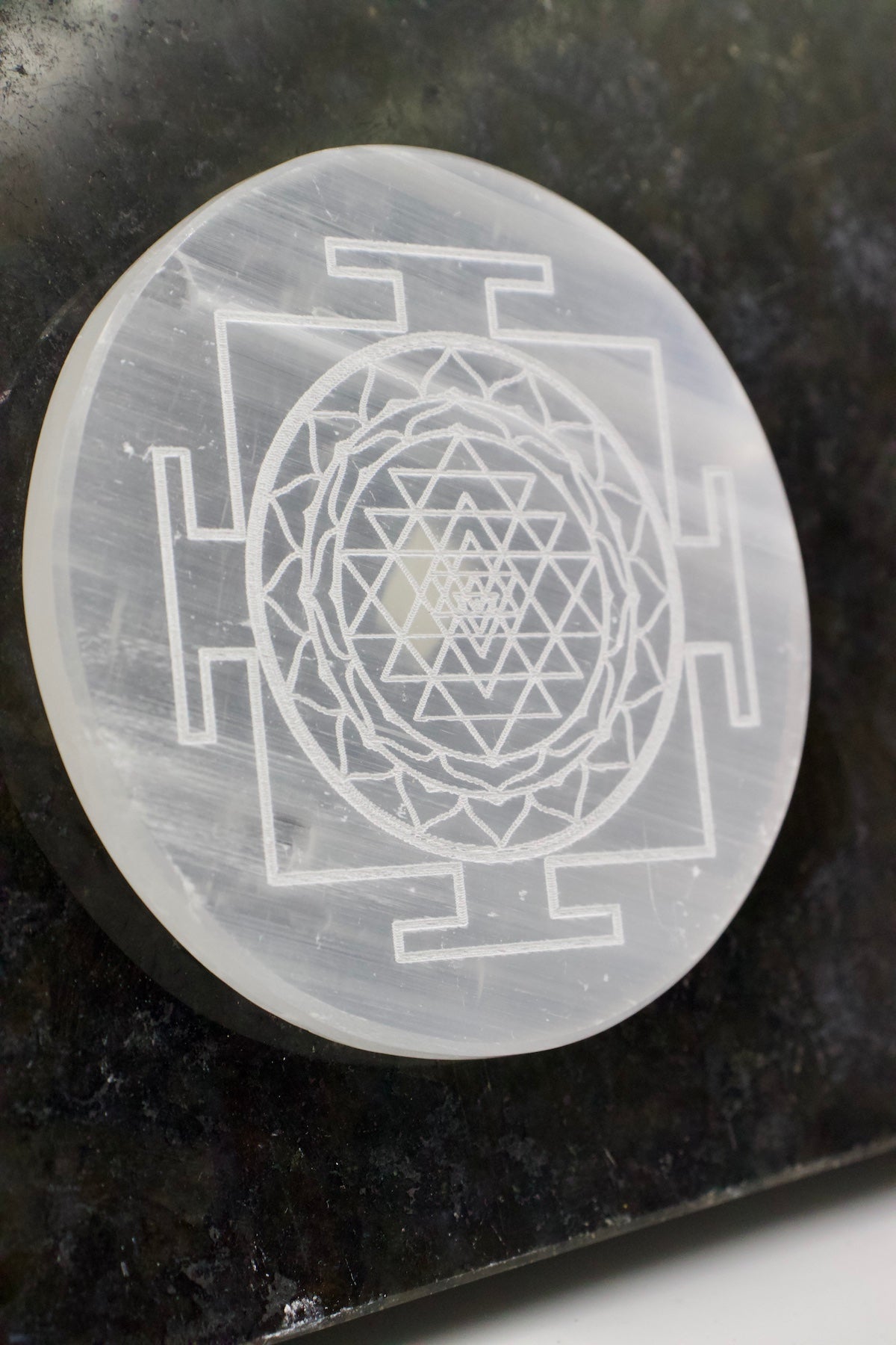 Selenite Plate